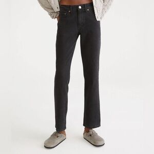 Mid-Rise Straight Ankle Jean